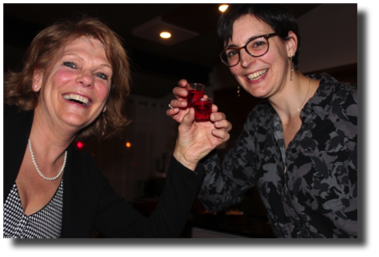 Un p'tit "shooter" pour Michelle et Marie-Ève Un p'tit "shooter" pour Michelle et Marie-Ève