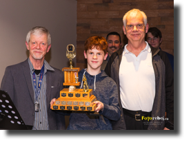 Trophée Jacques Labrecque remis à Zachary Morin Trophée Jacques Labrecque remis à Zachary Morin